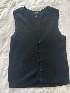 Aqua Black V-Neck Button Front Knit Vest
